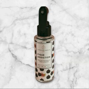 Parfum d’intérieur 100 ml de fabrication française pour linge et maison. Idéal pour rafraîchir textiles et pièces de vie. Conseils d’utilisation et précautions.