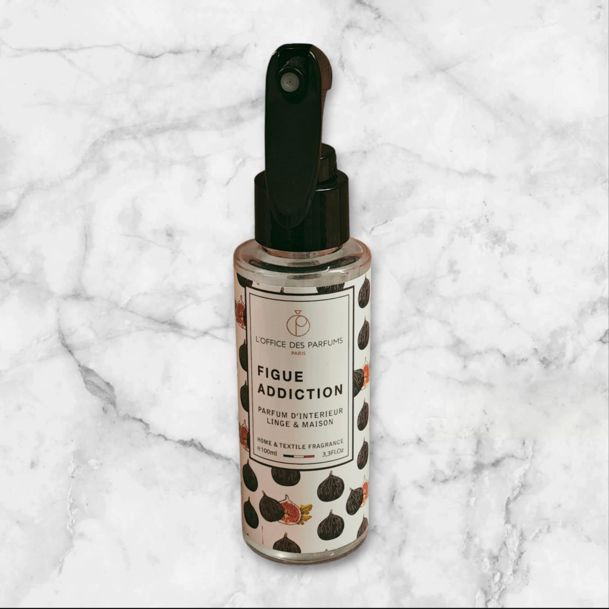 Parfum d’intérieur 100 ml de fabrication française pour linge et maison. Idéal pour rafraîchir textiles et pièces de vie. Conseils d’utilisation et précautions.